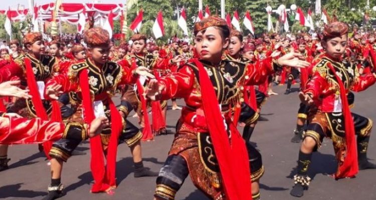 bentuk dan makna