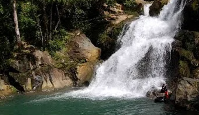 Air terjun 7 tingkat