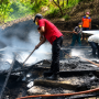 terbakar